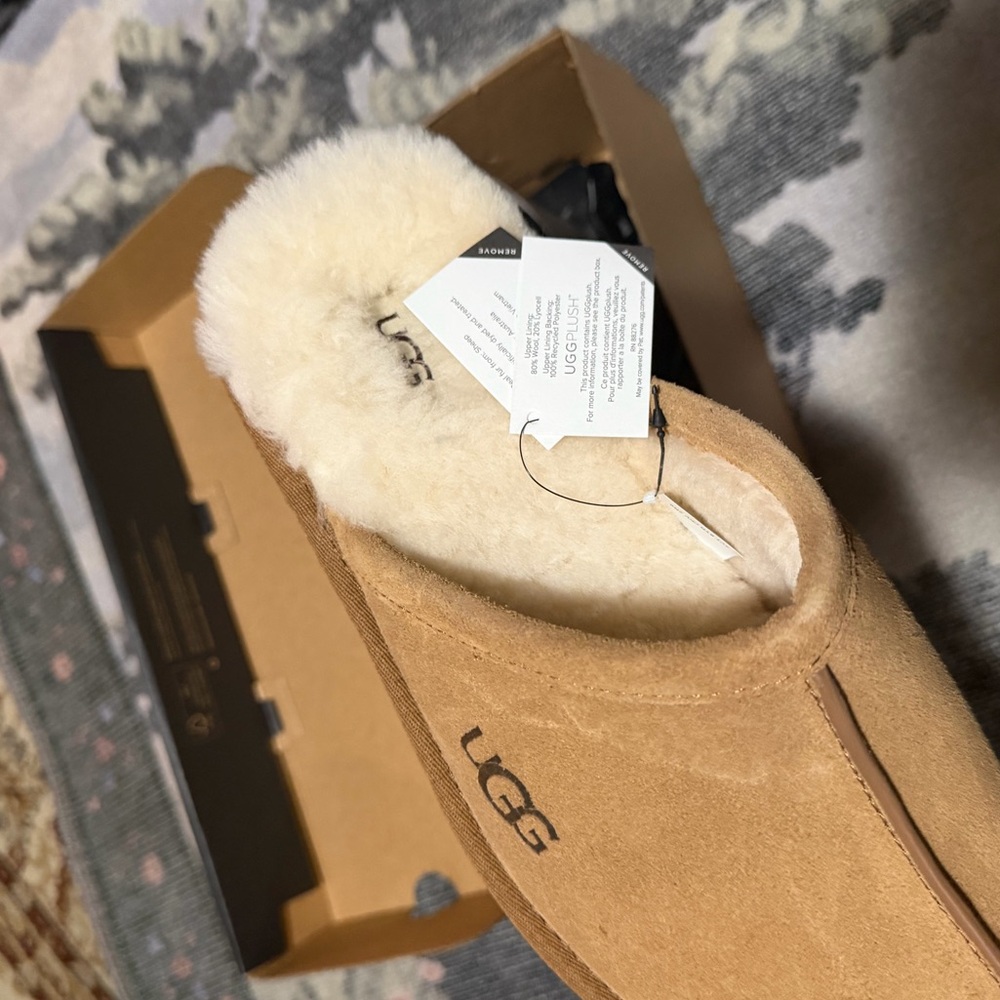 UGG Chestnut Mens Brown Slip-On Scuff Slippers - Picture 2 of 3
